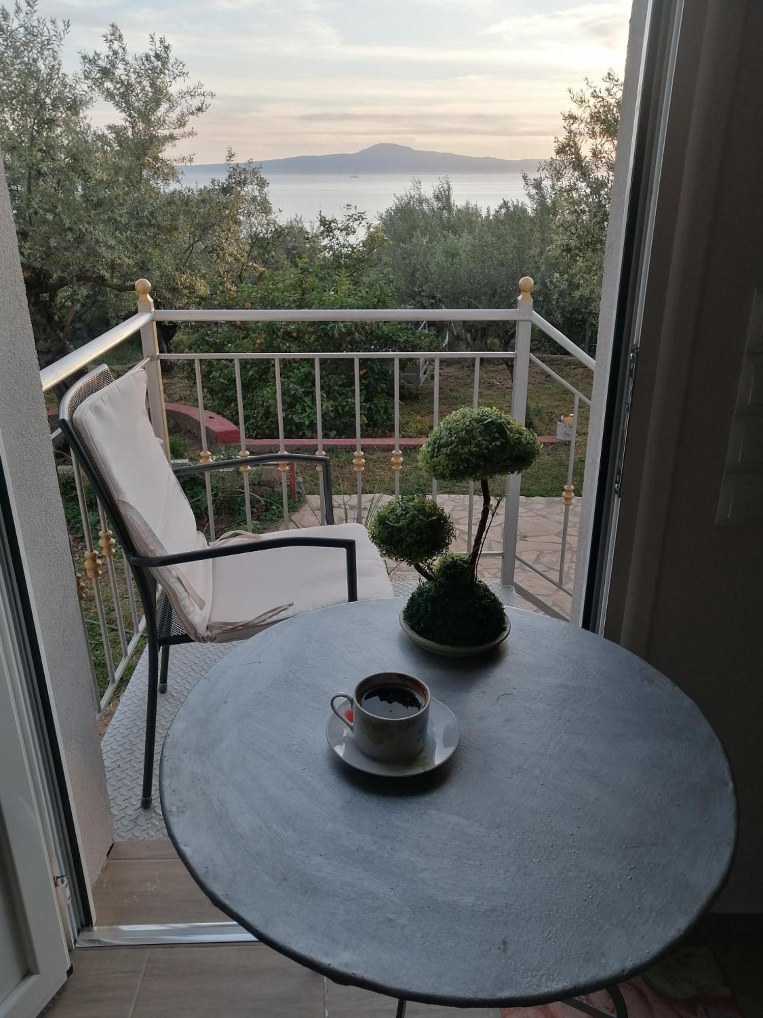 κτημα παυλομπεη Olive & Sea Apartment Verga Kalamata